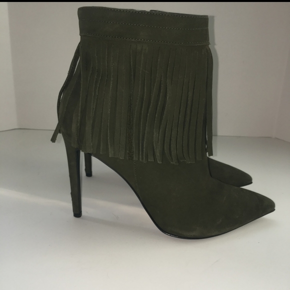 Cirede Aldo Olive green ankle bootie - Picture 1 of 6